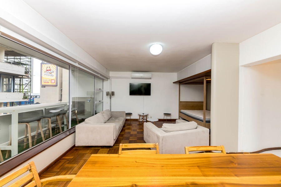 To Let 2 Bedroom Property for Rent in Sea Point Western Cape